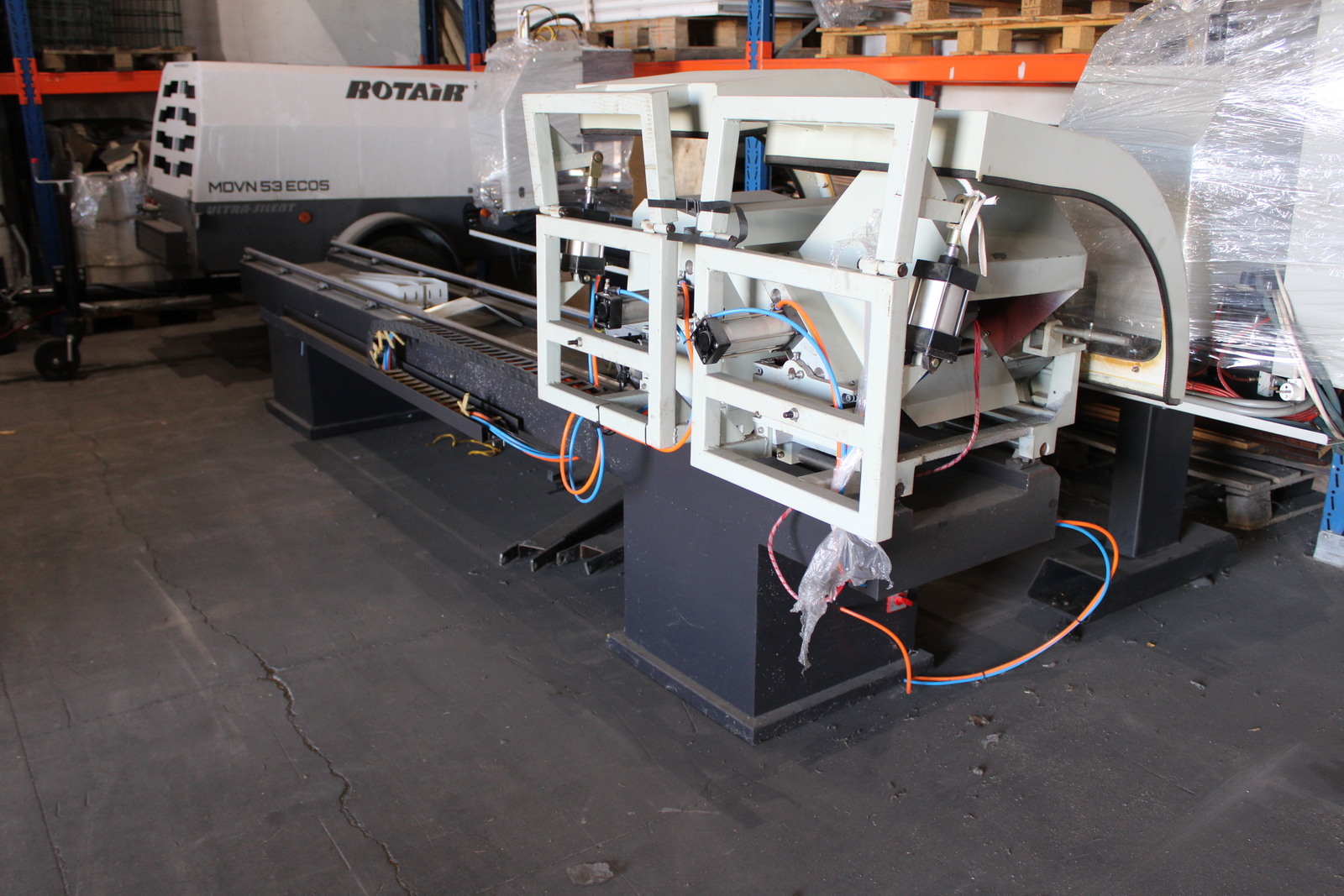 Dupla fejű vágófűrész PVC profilokhoz BOHMAN Machinery 12
