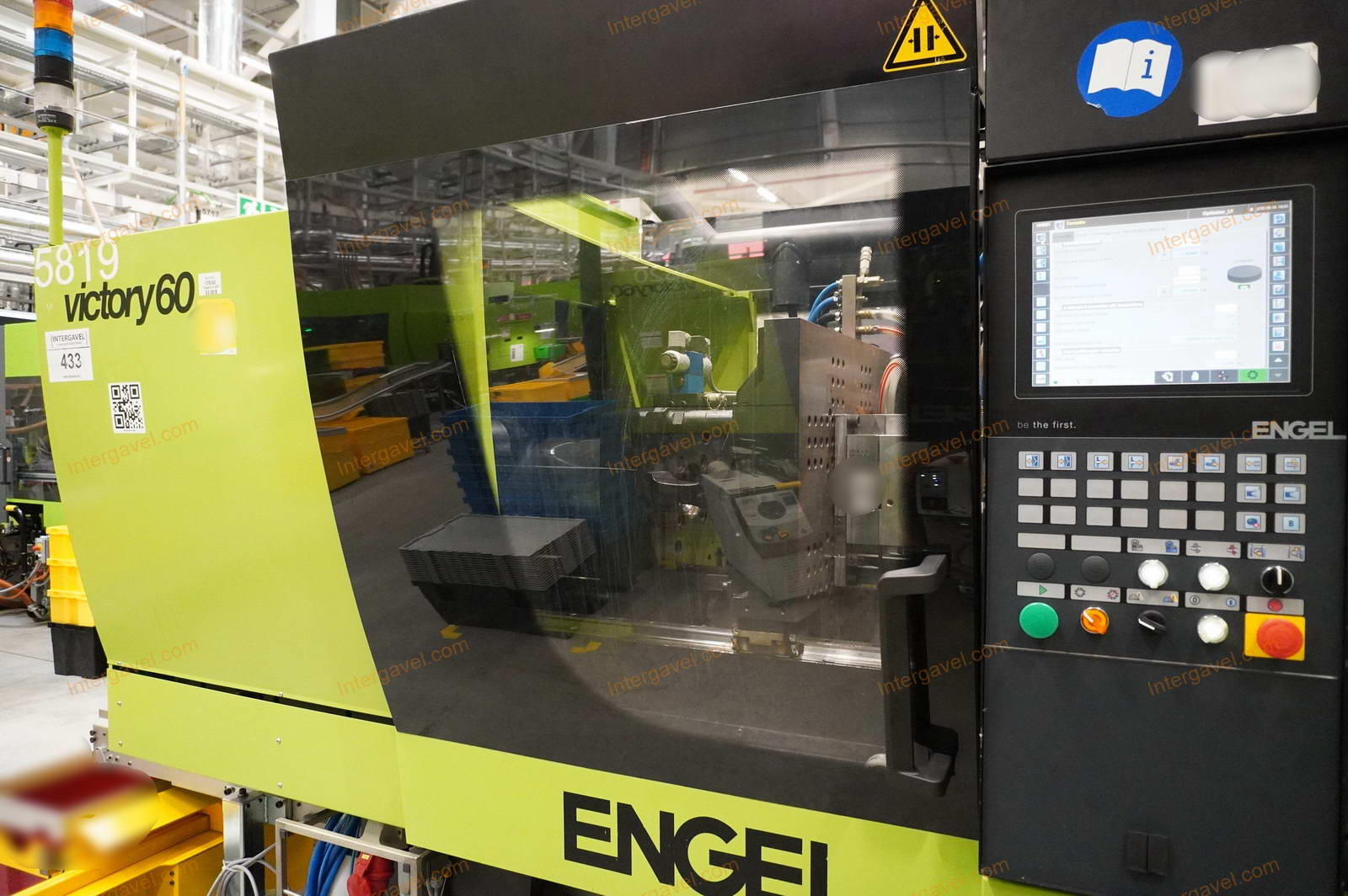 Fröccsöntő gép - Engel, Victory 330/60 Tech 5